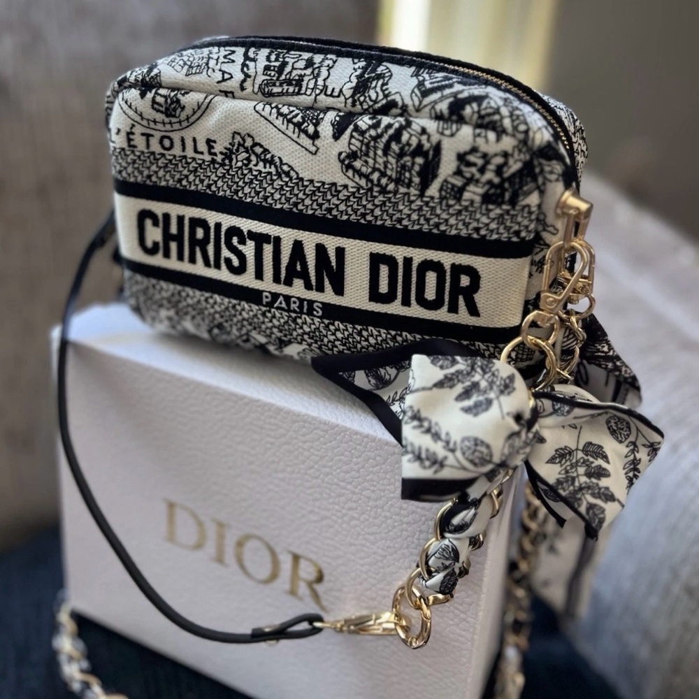 Dior Black & White Canvas Logo Crossbody Bag - Picture 5 of 5